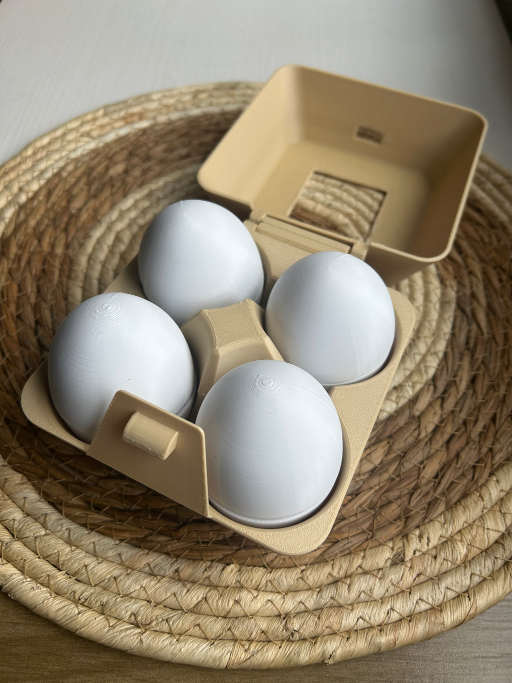 Maple de huevos – Juguete Articulado