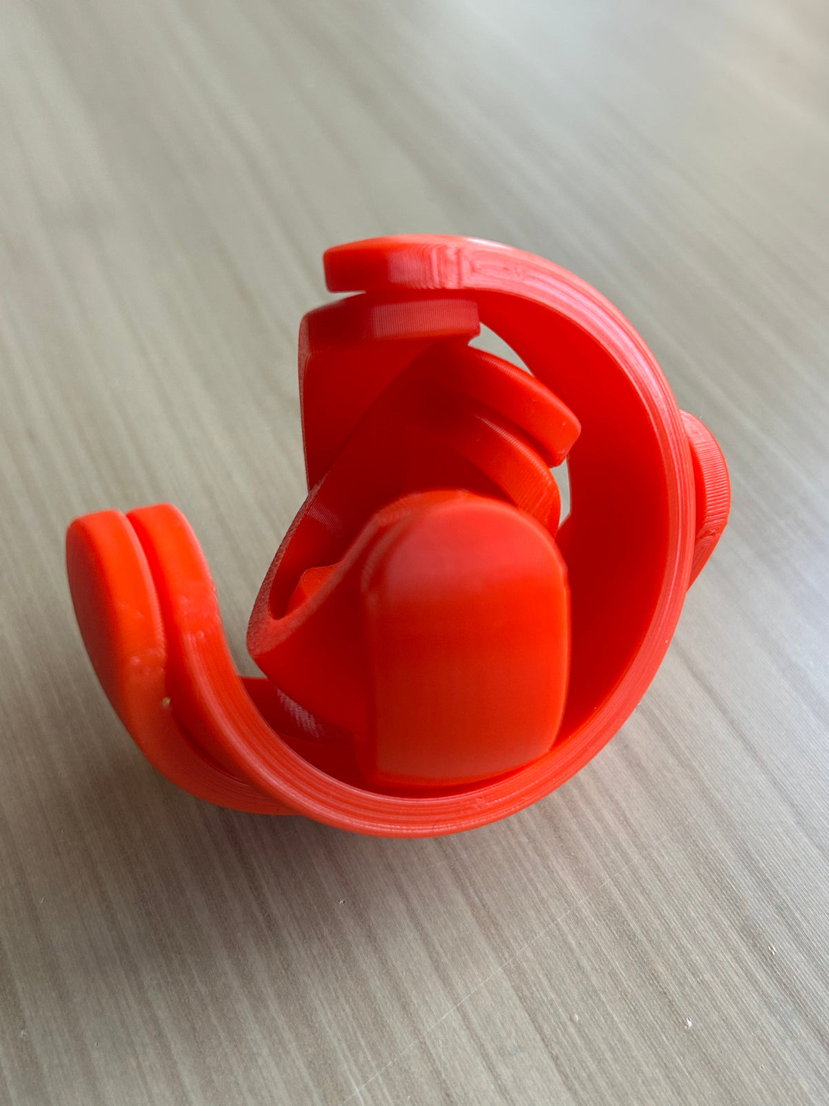 spinner-flotantemu7lp8y4-gkg34ssc-1v