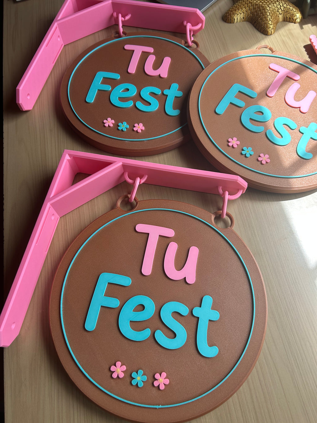 Cartel circular personalizado con logo, de 24 cm de diámetro, en colores a elección